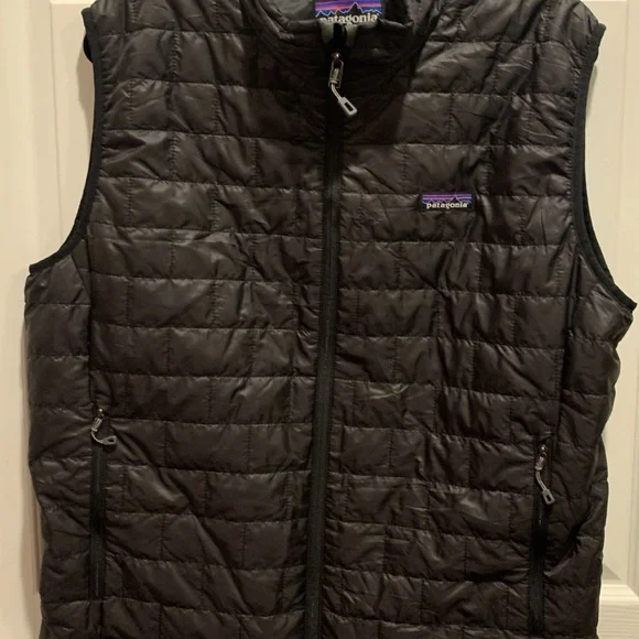 Patagonia Black Quilted Vest - Picture 3 of 7